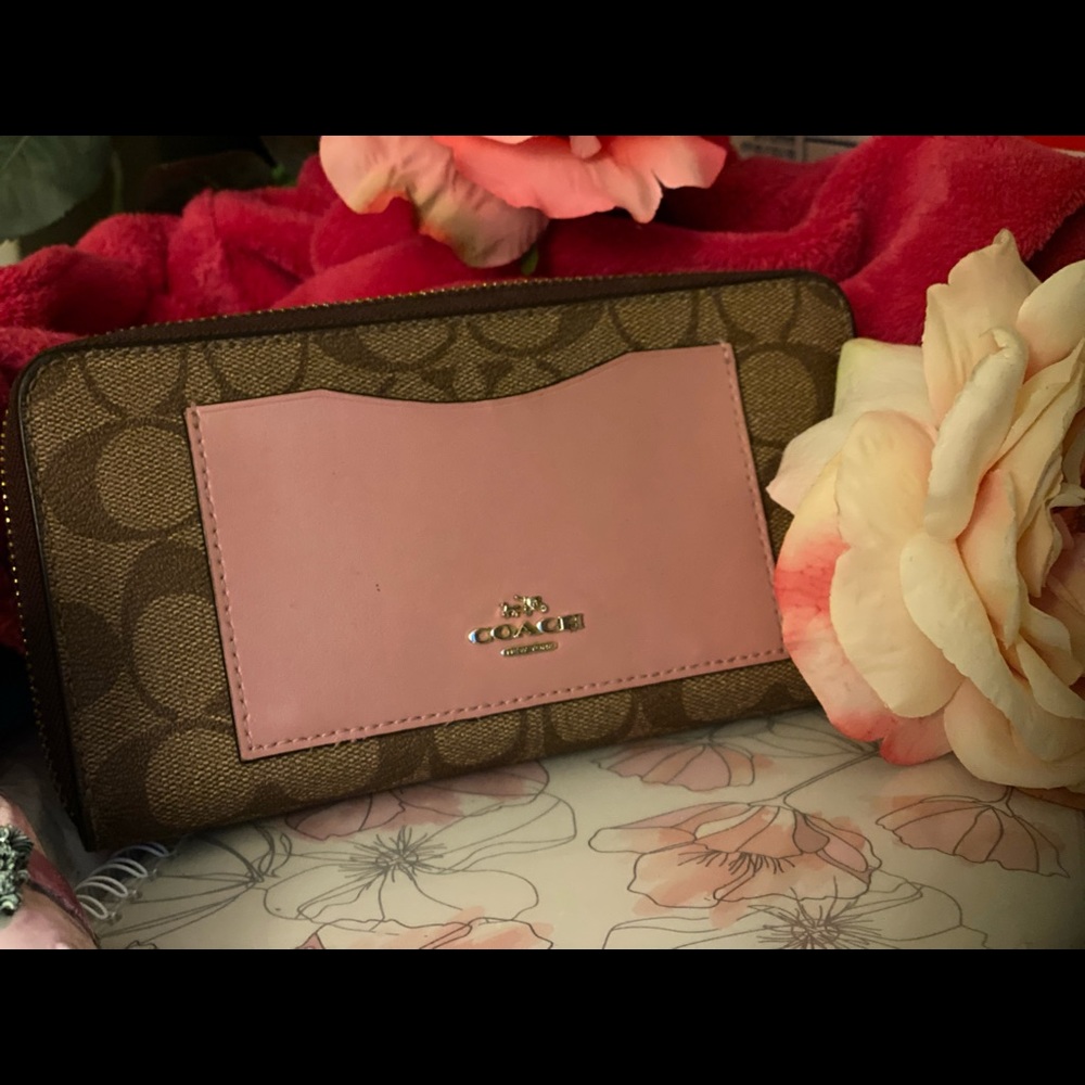 💎Coach Colorblock Signature Wallet Khaki Petal💎